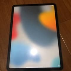 iPad Pro 第二世代 11インチ　128GB Wifiモデルのサムネイル