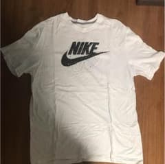 ナイキTシャツのサムネイル