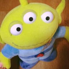 リトルグリーンメンぬいぐるみのサムネイル