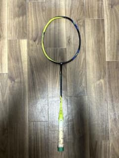 YONEX バドミントンラケット ジャンク品 アストロクス77廃盤のサムネイル