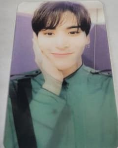 SF9ユテヤン レンチキュラーのサムネイル