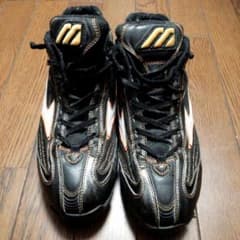 元プロ　ラミレス実使用スパイクのサムネイル