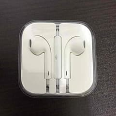 iPhone 純正イヤホンのサムネイル