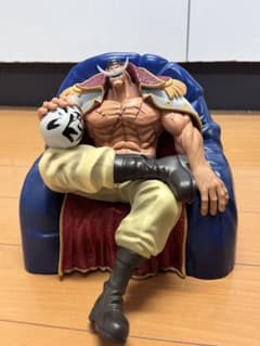 白ひげ　フィギアのサムネイル