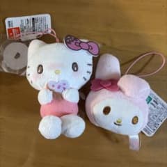 ハローキティ マイメロディ ぬいぐるみマスコット 2点セットのサムネイル