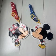 東京ディズニーリゾート ストラップ 2種 - メルカリ