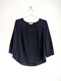 B:MING by BEAMS ネイビー 七分袖 ブラウスのサムネイル