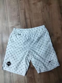 F.C.R.B. 　NIKE　ドット柄 ショートパンツ F.C.R.B. NIKE ドット柄 ショートパンツ - メルカリ