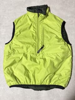 美品 patagonia パフボール ベスト アシッドグリーンのサムネイル