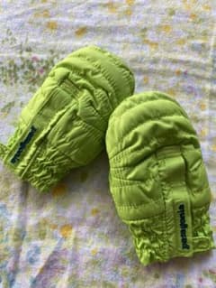 週末 sale★Patagoniaベビー手袋　6〜12Mのサムネイル