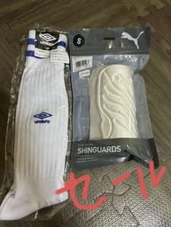 PUMA シンガード Sサイズ&umbro サッカーソックス22-24cmセットのサムネイル