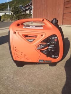 インバーター発電機 PGEI-09 オレンジ - メルカリ