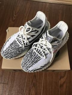 【専用】yeezy boost 26.5 ※付属品ありのサムネイル