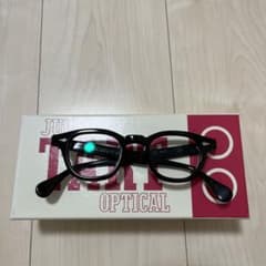 Julius tart optical メガネのサムネイル