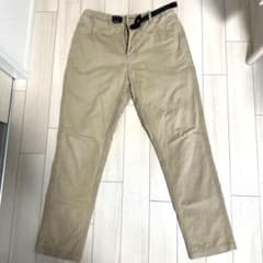 GRAMICCI ベージュ チノパン Sサイズのサムネイル