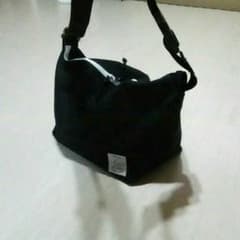 ☆あけみん様専用☆HusHush　ショルダーバッグのサムネイル