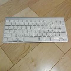Apple Keyboardのサムネイル