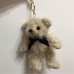 MAISONJEWELL のクマのキーホルダーのサムネイル