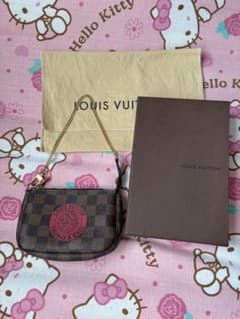 Louis Vuitton ダミエ・キャンバス ポーチのサムネイル