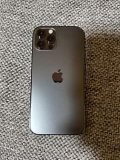 Apple iPhone 12 Pro グラファイト　256のサムネイル