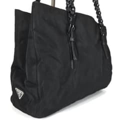 PRADA ナイロン トートバッグ プラチェーン A4 収納 - メルカリ