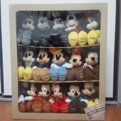 ミッキー　ぬいぐるみ　ディズニーストアのサムネイル