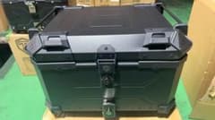 中古リアボックス 55L メタリック バイク アルミ製トップケース - メルカリ