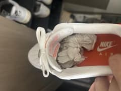 NIKE AIR スニーカー ホワイト オレンジのサムネイル