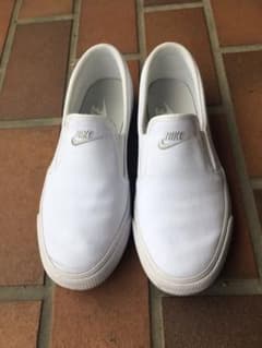 てっちゃんさん専用NIKE スリッポン スニーカーのサムネイル