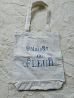 Maison de FLEUR しろたん コラボ トートバッグのサムネイル