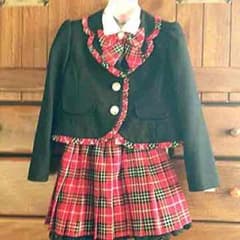 女児 120cm フォーマルスーツのサムネイル