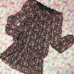 チュニック オフショルダー 花柄のサムネイル