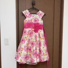 子供　ドレス　（キッズサイズ　8 ）のサムネイル