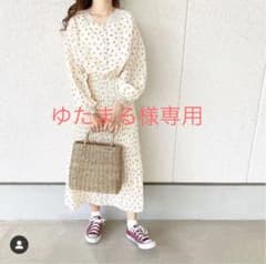 お花のプリーツワンピースのサムネイル