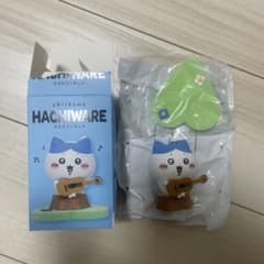 ちいかわ ハチワレだらけフィギュア ひとりごつのサムネイル