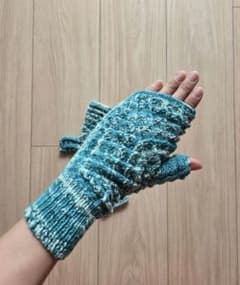 ☆ハンドメイド☆手編み手袋　Opal True Loveのサムネイル