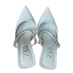 ZARA チェーン ミュールパンプスのサムネイル