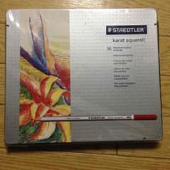 みかさん専用staedtler 36色 色鉛筆 新品のサムネイル