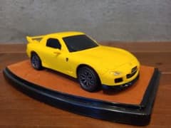 マツダ RX-7 イエロー 1/24スケールのサムネイル