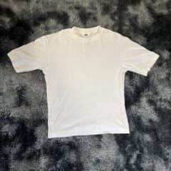 ユニクロ tシャツ ホワイトのサムネイル