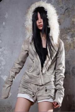 ARIADNAw パンクショートトップ　ファーコート　ファーパーカー ARIADNAw パンクショートトップ ファーコート ファーパーカー - メルカリ