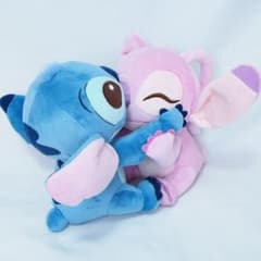 【激レア】ディズニーストア スティッチ バレンタインぬいぐるみ　エンジェル　羽 ディズニーストア スティッチ エンジェル Happy Hug ハグ ぬいぐるみ