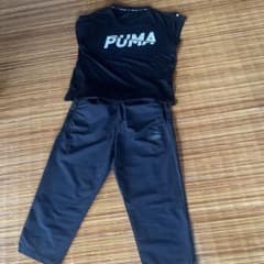 PUMAフィットネス黒セットアップ　 レディース　M sizeのサムネイル