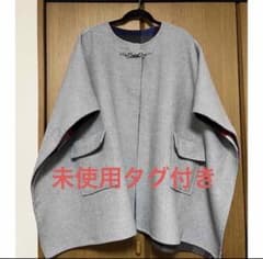 未使用タグ付きポンチョ ケープコートblue fronce （ブルーフロンセ）のサムネイル