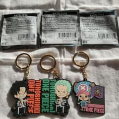 東方神起 ONE PIECE ラバーキーホルダー 3種セットのサムネイル