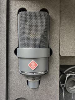 国内正規品・美品】ノイマン TLM 103 黒 /純正マウント・2本用ケース付 