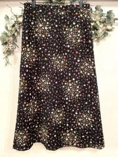【No.5099】HARDY AMIES ハーディエイミス 花柄 ロングスカートのサムネイル