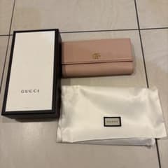 お値下げGUCCI ピンクレザー長財布 箱・保存袋付き - メルカリ