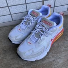 値下げ‼️ナイキ　エアマックス　　AQ2568-103のサムネイル