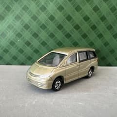 【訳あり激安品】　匿名配送　トミカ No.99 トヨタ エスティマ　ゴールド